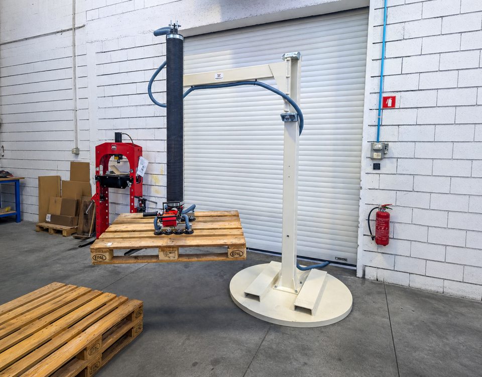 vacuum tube lifters